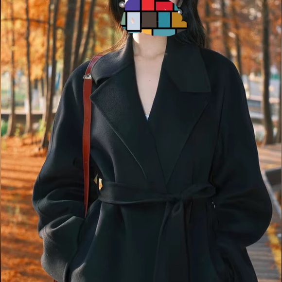 Wool coat black belted fall winter pea coat women’s - Picture 3 of 3